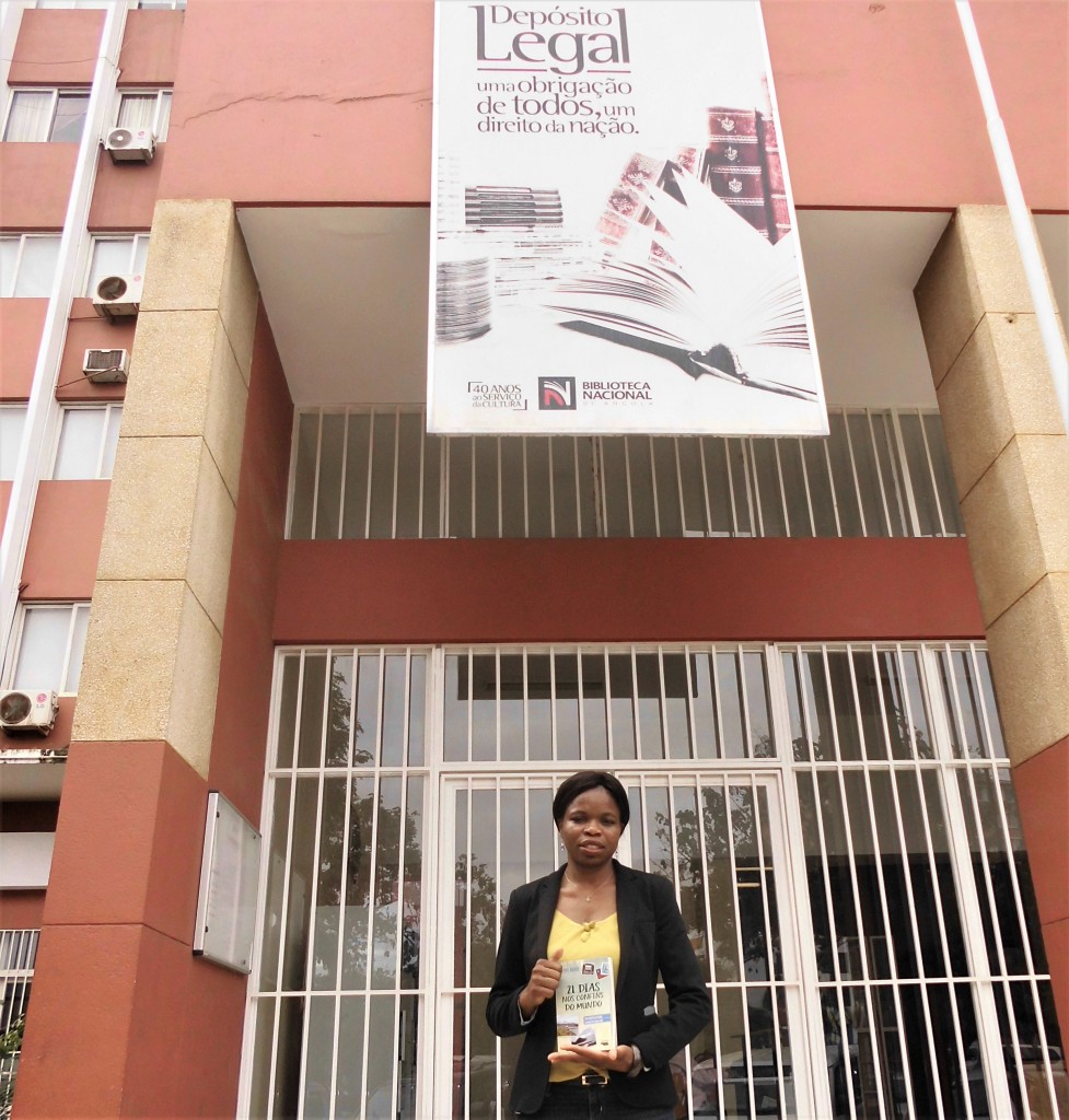 Angola Library Henry Jenné